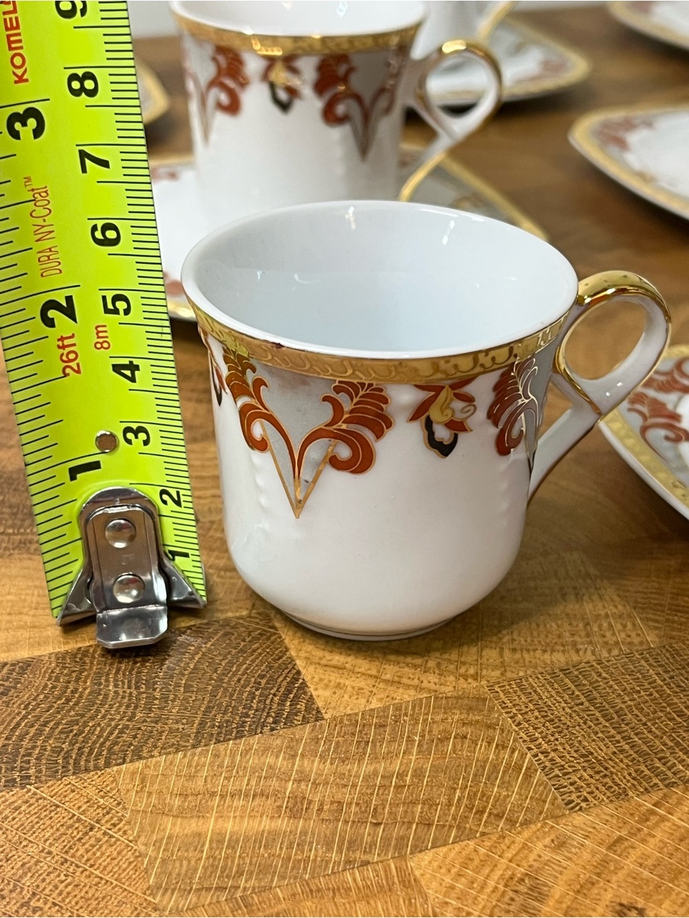 Elegant 24K Gold Trim Porcelain Tea Set with Red Accents - Picture 13 of 14